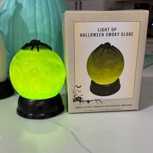 Cracker Barrel Light Up Halloween Smoky Globe - Green and Black